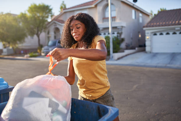 Best Garage Cleanout Services  in Lockhart, FL